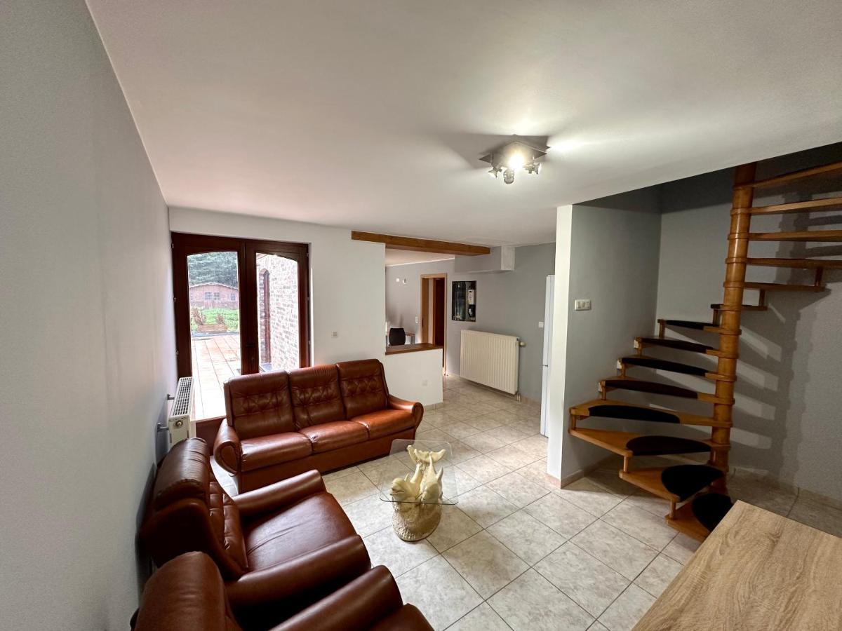 Chambre Et Sdd Privees Dans Une Maison Partagee Avec Des Residents 蒙斯 外观 照片